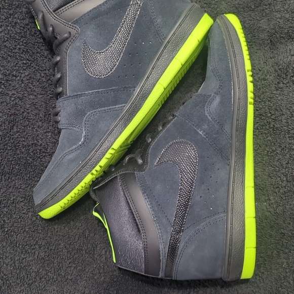 NWT Nike Air Lunar Force Sky High Wedge Black Suede Shoes - Picture 10 of 10